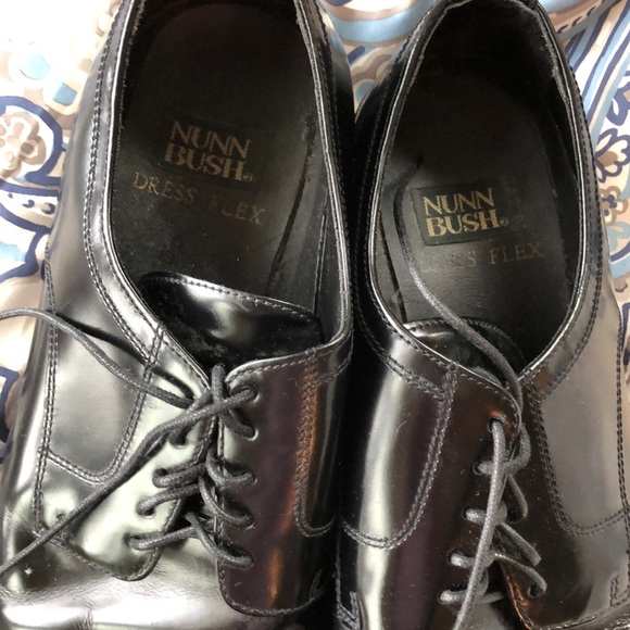 Nunn Bush Dress Flex Sz 11 - Picture 2 of 8